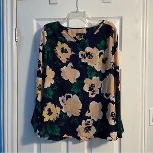 Banana Republic Women’s Floral Print Long Sleeve Top with Cutout Sleeves Size M